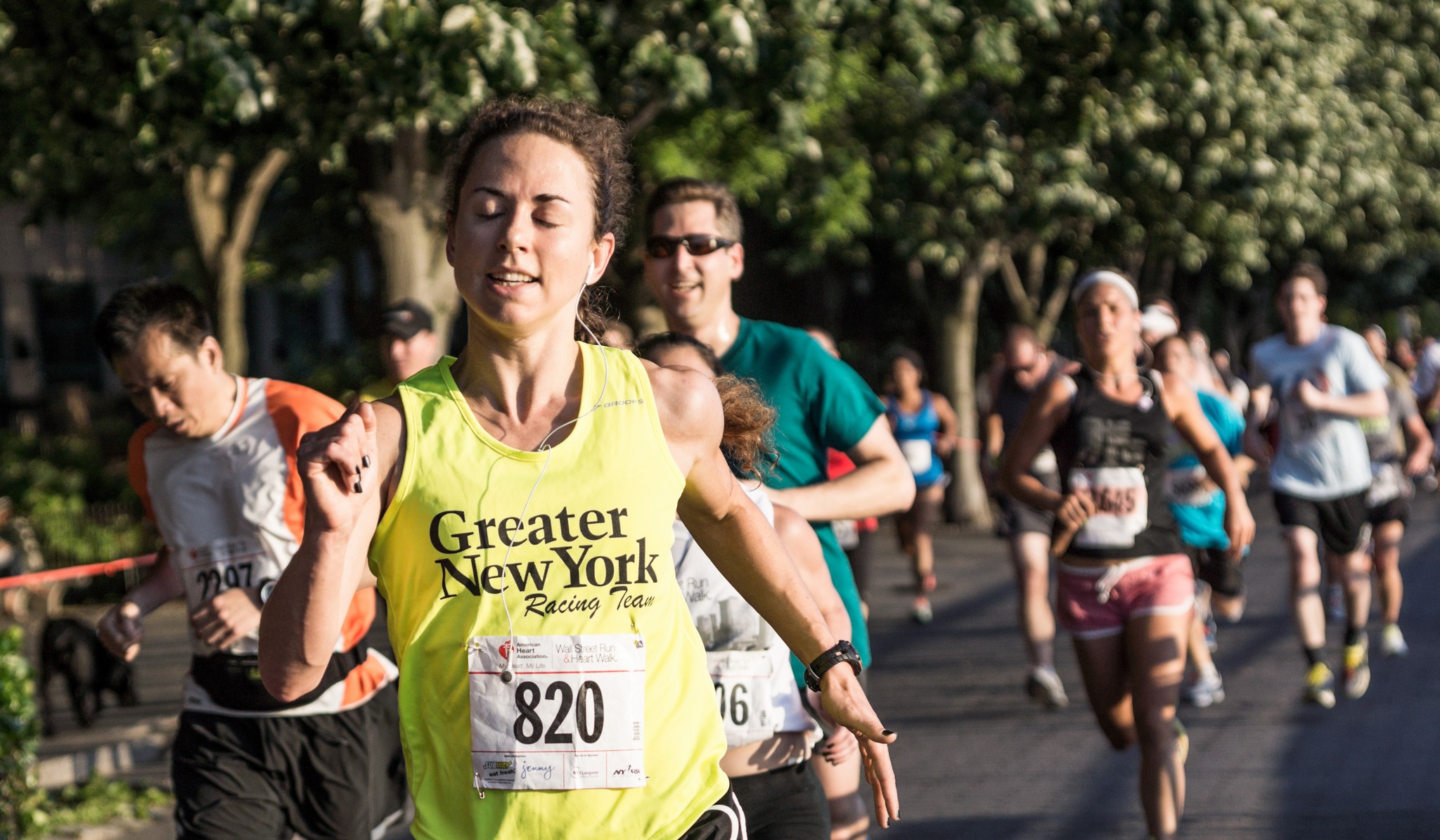 Running is both. Стильные стрижки у бегунов.